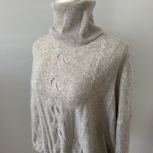 CRUSH. Cashmere‎ Gray Cable-knit Turtleneck Sweater Women's Size 0